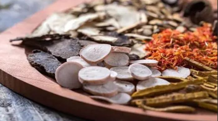 利肝臨不良反應