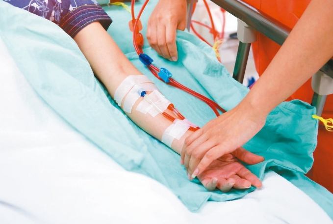 肌肝酸多少要洗肾